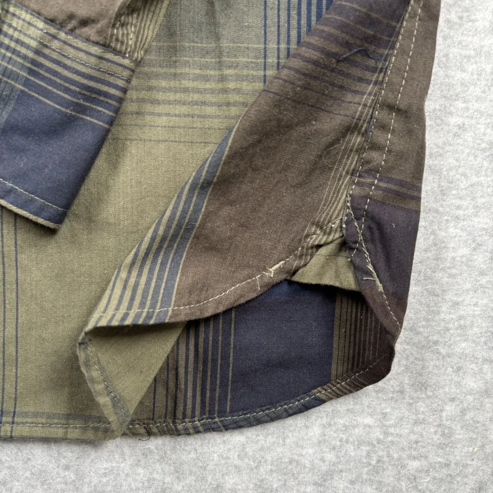 Levi's Men's Large Plaid Button Up Shirt Olive Green Navy Blue Cotton Blend
